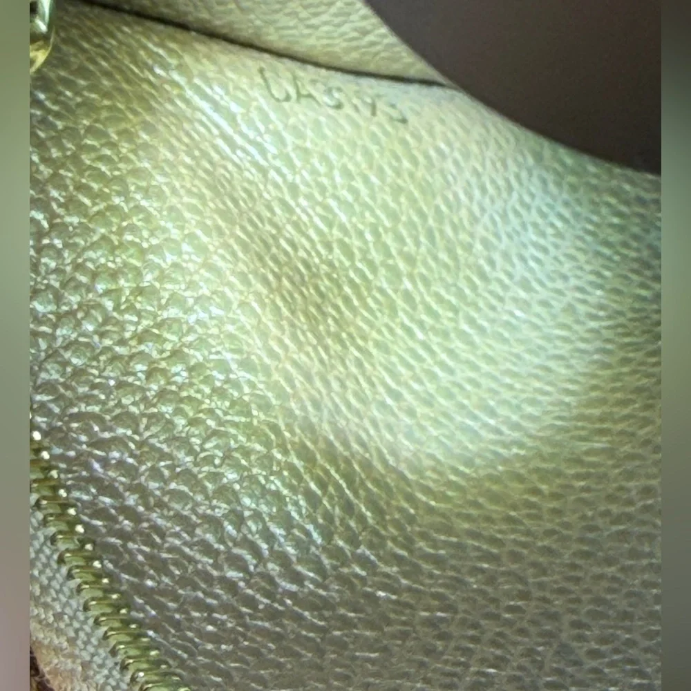 Louis Vuitton Light Brown Empreinte Leather Zip Coin Pouch